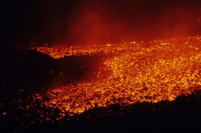 Framed Print : Active lava flow, Eldfell Volcano, Heimaey, Westmann Isles, Iceland, 1973