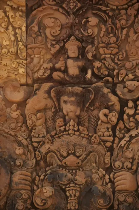 Framed Print : Bas-relief of deity in Khmer Hindu temple, Banteay Srei, Angkor, Siem Riep, Cambodia