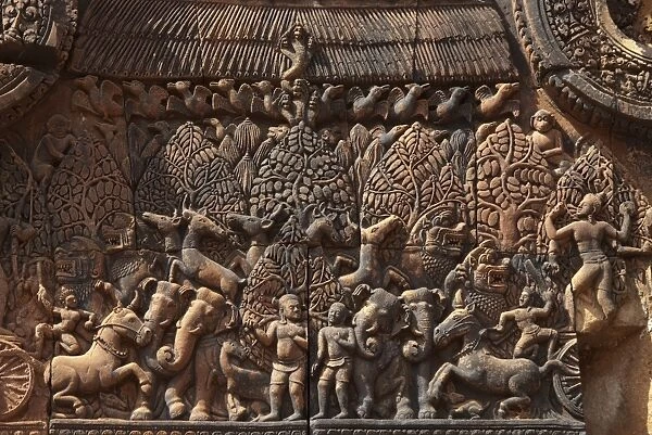 Bas-relief of episode from Mahabarata, in Khmer Hindu temple, Banteay Srei, Angkor, Siem Riep, Cambodia