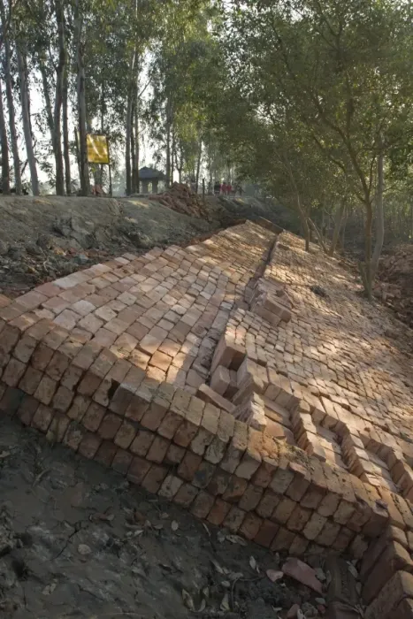 Framed Print : Bricks used for flood defence repairs, Sundarbans, Ganges Delta, West Bengal, India Framed Print : Bricks used for flood defence repairs, Sundarbans, Ganges Delta, West Bengal, India
