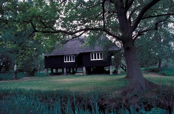 Britain - England Architecture  /  Rothschild Bungalow, Wood Walton, Huntingdon