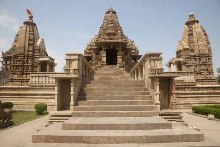Framed Print : Chandella dynasty temple, Lakshmana Temple, Khajuraho, Madhya Pradesh, India