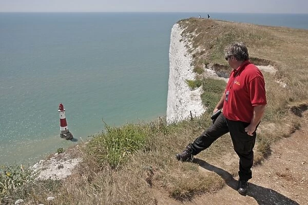Chaplain on patrol in attempt to find and stop any potential jumpers at infamous clifftop suicide spot