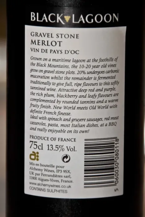 Framed Print : Close-up of Merlot wine bottle label, showing alcohol content and recycling symbol Framed Print : Close-up of Merlot wine bottle label, showing alcohol content and recycling symbol