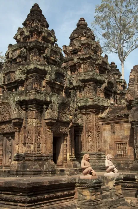 Framed Print : Deity guardian sculptures in Khmer Hindu temple, Banteay Srei, Angkor, Siem Riep, Cambodia