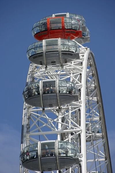 Ferris wheel passenger capsules in city, London Eye, South Bank, River Thames, Lambeth, London, England, april