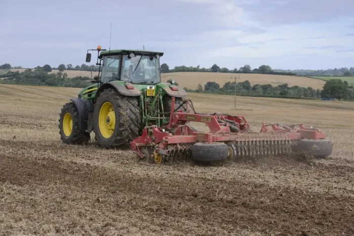 Framed Print : John Deere 7930 tractor with Vaderstad disc cultivator, cultivating arable field, Bridgnorth, Shropshire, England