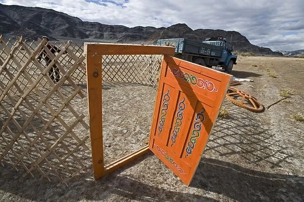 Kazakh nomads erecting ger camp on steppe, Bayan-Ulgii, Western Mongolia, october