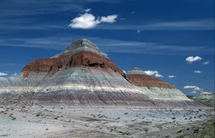 Framed Print : Landforms The Tepees in the Painted Desert are formations coloured by iron, manganese Framed Print : Landforms The Tepees in the Painted Desert are formations coloured by iron, manganese