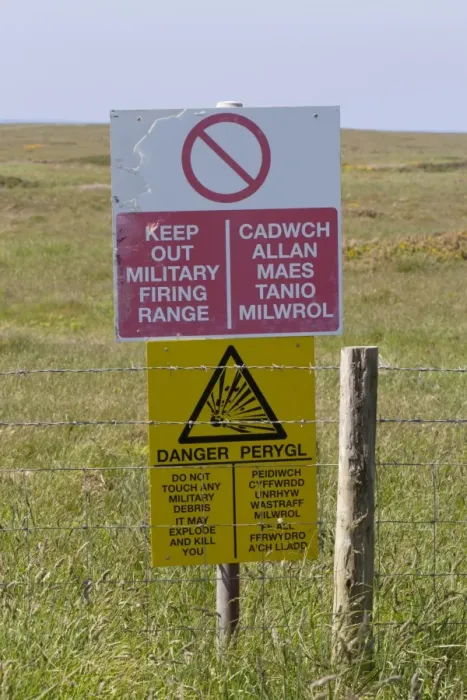 Framed Print : Keep Out Military Firing Range and Danger bilingual signs at coastal military firing range, Castlemartin Range Framed Print : Keep Out Military Firing Range and Danger bilingual signs at coastal military firing range, Castlemartin Range