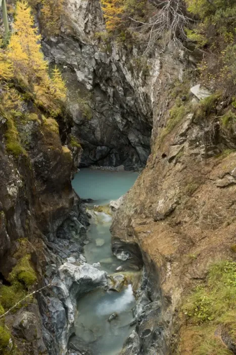 Framed Print : Narrow post ice-age gorge eroded in serpentinite by river, Gornerschlucht (Gorner Gorge), River Gorner, above Zermatt Framed Print : Narrow post ice-age gorge eroded in serpentinite by river, Gornerschlucht (Gorner Gorge), River Gorner, above Zermatt