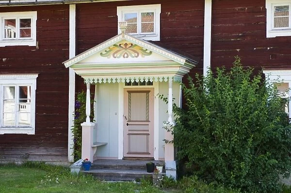 Old Halsinge farmhouse door and porch, cultural heritage museum, Ol-Anders Farm, Alfta, Halsingland, Norrland, Sweden