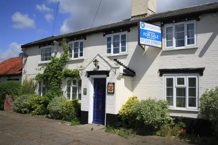 Framed Print : Public house for sale, The White Horse, Thelnetham, Suffolk, England, may