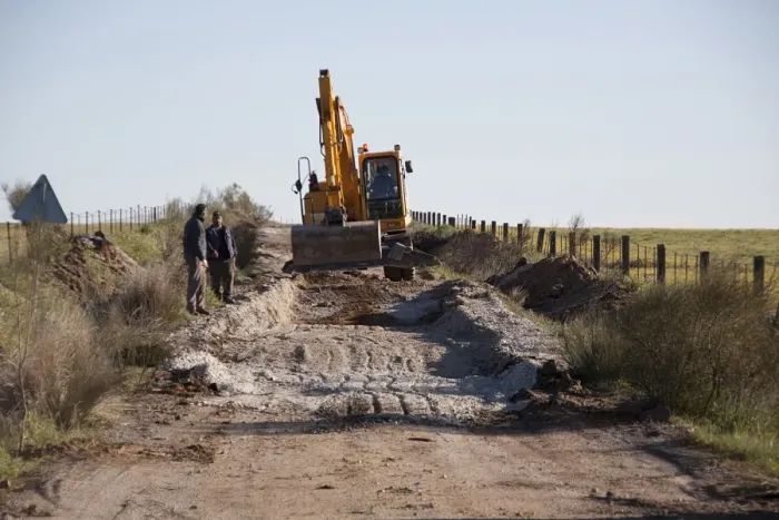 Framed Print : Repairing the road at Belen, Extremadura, Spain. the Cortijo Belen Road is well known to Bird watchers for the great Framed Print : Repairing the road at Belen, Extremadura, Spain. the Cortijo Belen Road is well known to Bird watchers for the great