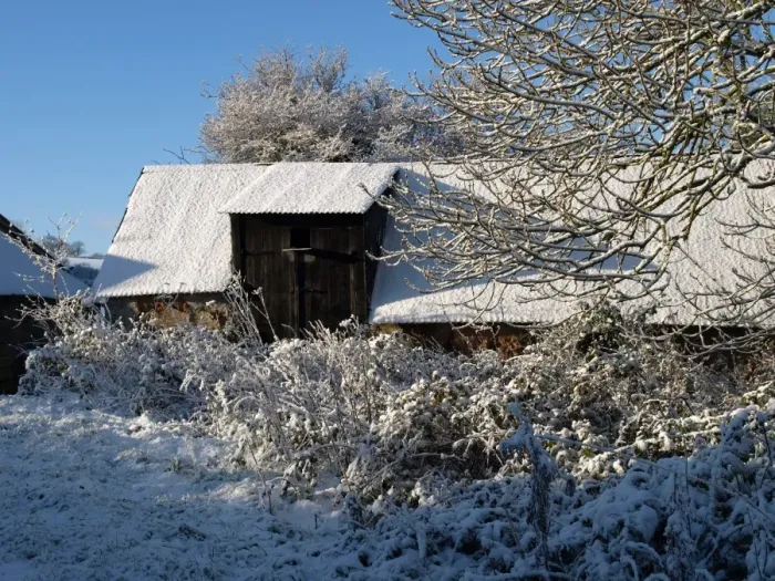 Framed Print : Snow covered barn, Devon, England, winter
