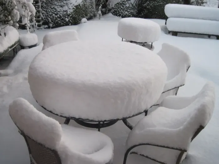 Framed Print : Snow covered garden furniture, Riverhead, Nottinghamshire, England, December Framed Print : Snow covered garden furniture, Riverhead, Nottinghamshire, England, December