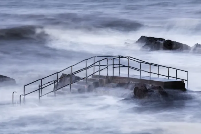 Framed Print : Steps of tidal swimming pool above breaking waves during incoming tide on windy morning, Bude Sea Pool, Summerleaze Framed Print : Steps of tidal swimming pool above breaking waves during incoming tide on windy morning, Bude Sea Pool, Summerleaze