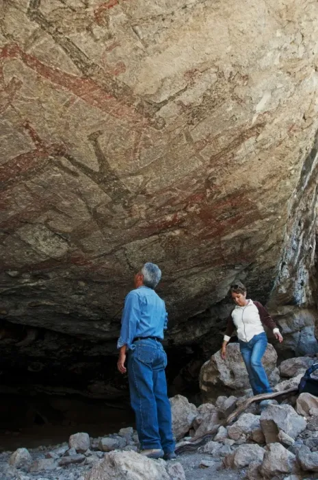 Framed Print : Tourists looking at San Borjitas cave paintings, oldest cave paintings in western hemisphere, circa 7500 years old Framed Print : Tourists looking at San Borjitas cave paintings, oldest cave paintings in western hemisphere, circa 7500 years old