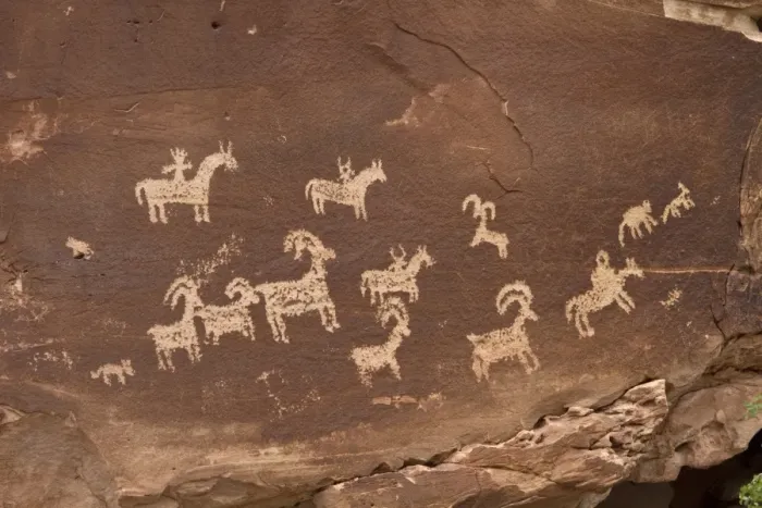 Framed Print : Ute Rock Art, Native American petroglyphs in sandstone rock, showing stylized horse Framed Print : Ute Rock Art, Native American petroglyphs in sandstone rock, showing stylized horse