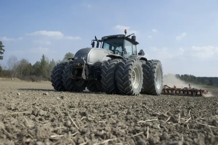 Framed Print : Valtra tractor with Vaderstad NZA-800 and Vaderstad RS-820 harrows and rollers, cultivating arable field, Sweden, april Framed Print : Valtra tractor with Vaderstad NZA-800 and Vaderstad RS-820 harrows and rollers, cultivating arable field, Sweden, april