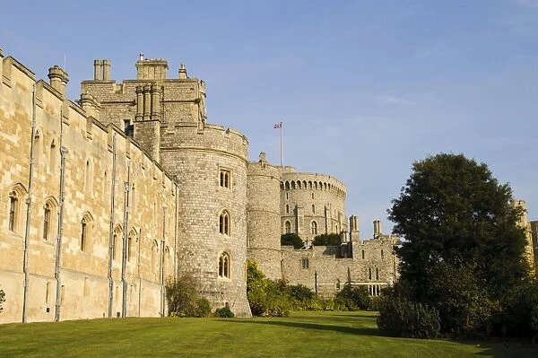 View of castle walls and medieval keep on top of motte, Round Tower, Windsor Castle, Windsor, Berkshire, England