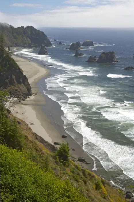 Framed Print : View of coastline with offshore sea stacks, between Brookings and Gold Beach, Oregon, U. S. A Framed Print : View of coastline with offshore sea stacks, between Brookings and Gold Beach, Oregon, U. S. A