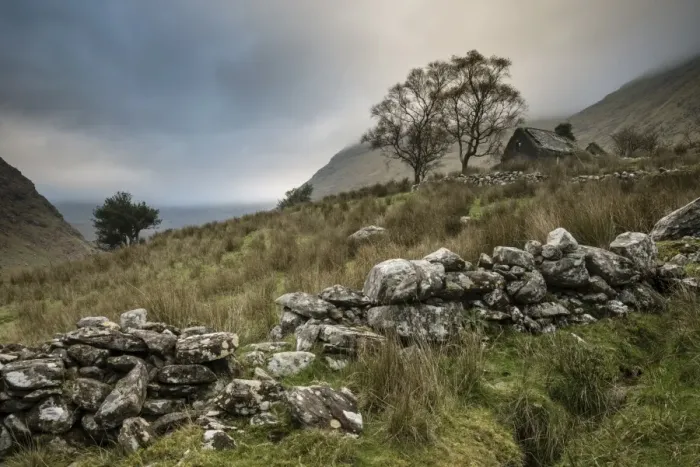 Framed Print : View of drystone walls and abandoned farmhouse, Black Valley, Macgillycuddys Reeks, Killarney, County Kerry, Munster Framed Print : View of drystone walls and abandoned farmhouse, Black Valley, Macgillycuddys Reeks, Killarney, County Kerry, Munster