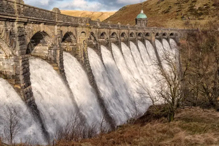 Framed Print : View of reservoir dam, Craig Goch Dam, Elan River, Elan Valley, Rhayader, Powys, Mid Wales, February Framed Print : View of reservoir dam, Craig Goch Dam, Elan River, Elan Valley, Rhayader, Powys, Mid Wales, February