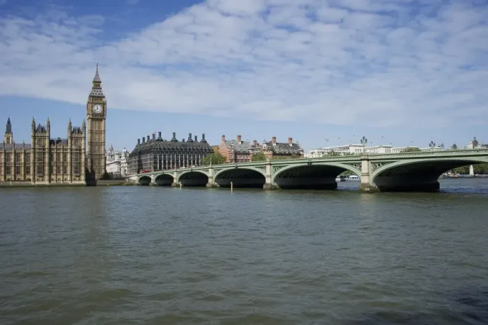 Framed Print : View of river and bridge in city, Westminster Bridge, Palace of Westminster (Houses of Parliament), River Thames Framed Print : View of river and bridge in city, Westminster Bridge, Palace of Westminster (Houses of Parliament), River Thames