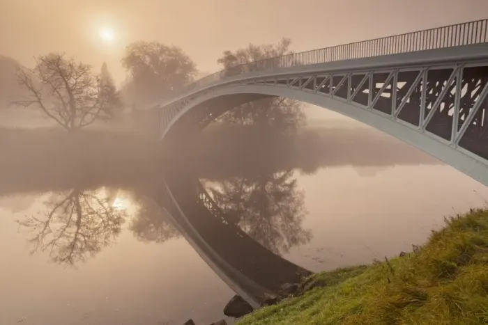 Framed Print : View of river and cast iron road bridge in mist at dawn, Bigsweir, River Wye, Wye Valley, on border of Gloucestershire Framed Print : View of river and cast iron road bridge in mist at dawn, Bigsweir, River Wye, Wye Valley, on border of Gloucestershire