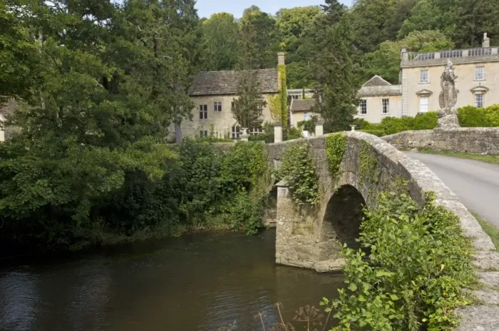Framed Print : View of river and old bridge near manor house, Iford Manor, River Frome, Frome Valley, Wiltshire, England, August Framed Print : View of river and old bridge near manor house, Iford Manor, River Frome, Frome Valley, Wiltshire, England, August