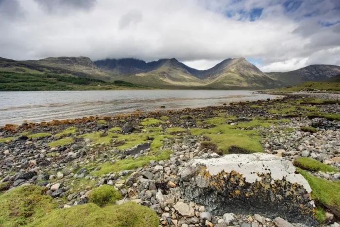Framed Print : View across sea loch towards mountains, Loch Slapin, Bla Bheinn, Isle of Skye, Inner Hebrides, Scotland, June