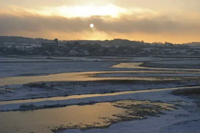 Framed Print : View of snow covered coastal grazing marsh habitat at sunset, Salthouse, Norfolk, England, december Framed Print : View of snow covered coastal grazing marsh habitat at sunset, Salthouse, Norfolk, England, december