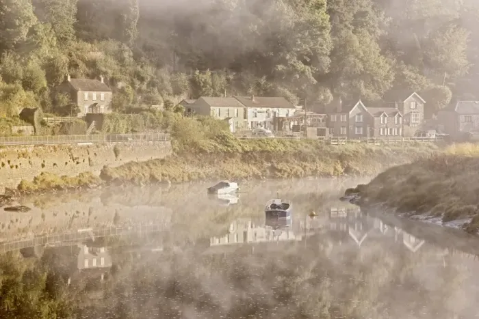 Framed Print : View of village on riverbank in mist at dawn, Tintern, River Wye, Wye Valley, Monmouthshire, Wales, august