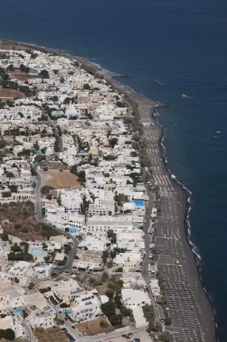 Framed Print : View of village and volcanic beach, Kamari, Santorini, Cyclades, Aegean Sea, Greece, September Framed Print : View of village and volcanic beach, Kamari, Santorini, Cyclades, Aegean Sea, Greece, September