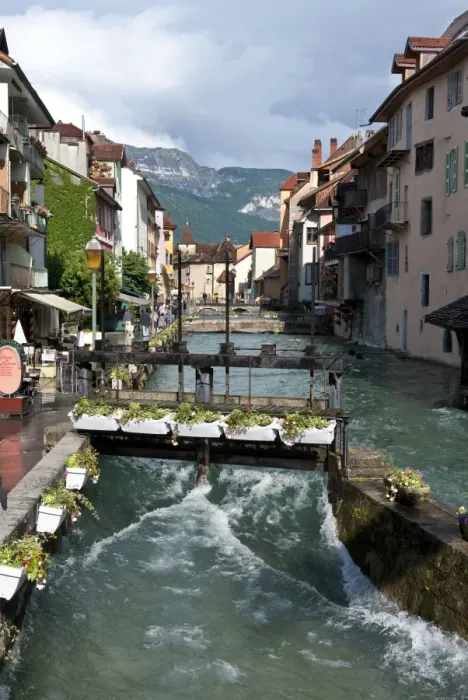 Framed Print : Weir on canal in town, Thiou Canal, Annecy, Haute-Savoie, Rhone-Alpes, France, june