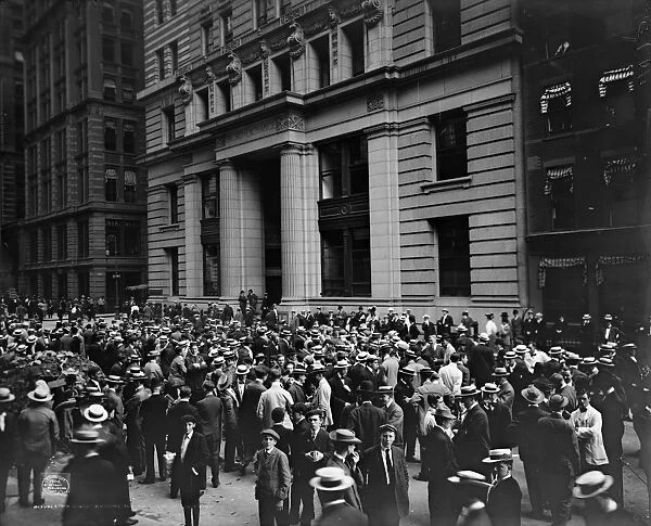NYC: BROAD STREET, c1906. Crowd of men involved in curb exchange trading on Broad