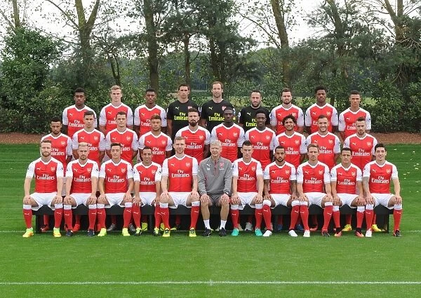 Arsenal 1st Team Squad 2016-17: The Complete Lineup at London Colney