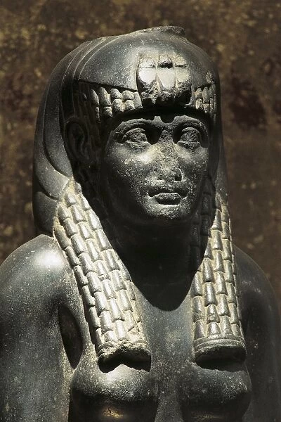 Granite statue of Ptolemaic queen (Cleopatra VII), detail