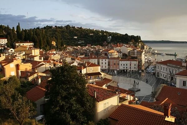 Slovenia, Piran, Tartini square and panorama of city