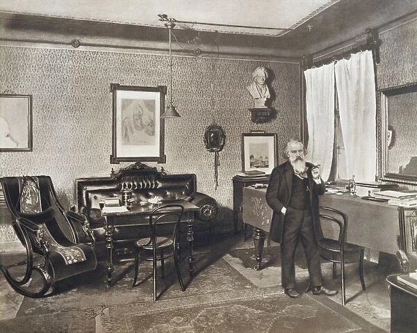Vienna, Karlgasse, German composer, pianist and conductor, Johannes Brahms in home