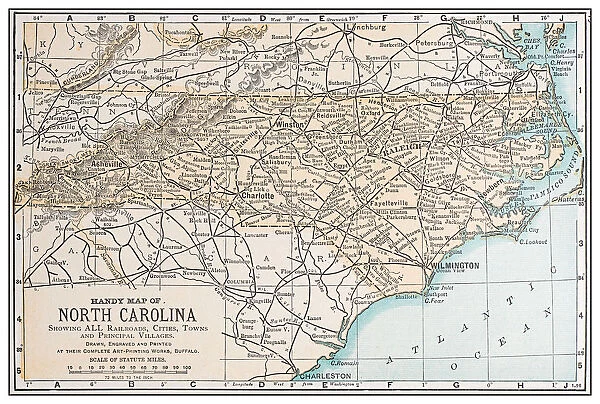 Antique vintage retro USA map: North Carolina