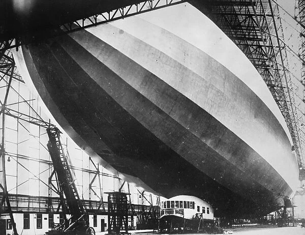 First photograph of Zepplin which will attempt to cross the Atlantic next week The