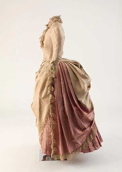 Biscuit and rose-coloured silk day dress, 1886 (silk)