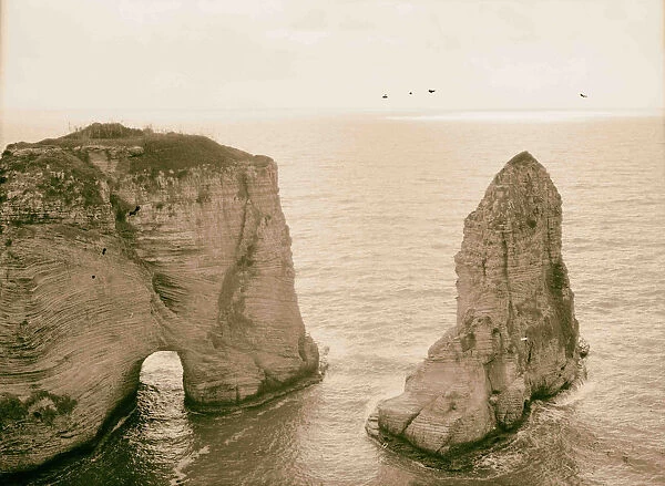 Beirut pigeon rocks 1920 Lebanon
