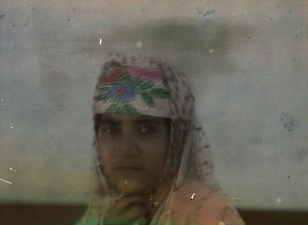 woman wearing headscarf 1907