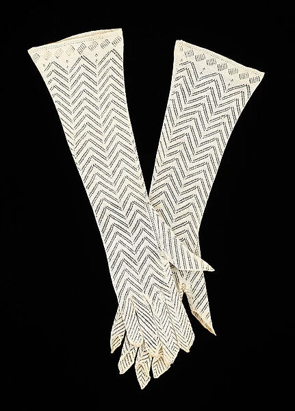 Evening gloves, American, 1830-35. Creator: Unknown
