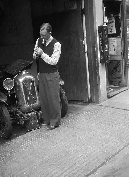 Geoffrey Baker and a Salmson 1090 cc car. Artist: Bill Brunell