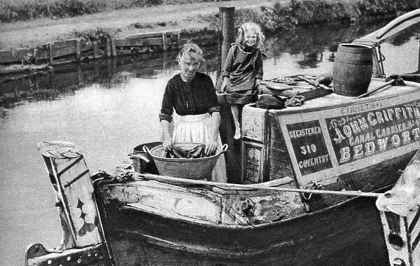 Washing day on the canal boat, 1926-1927