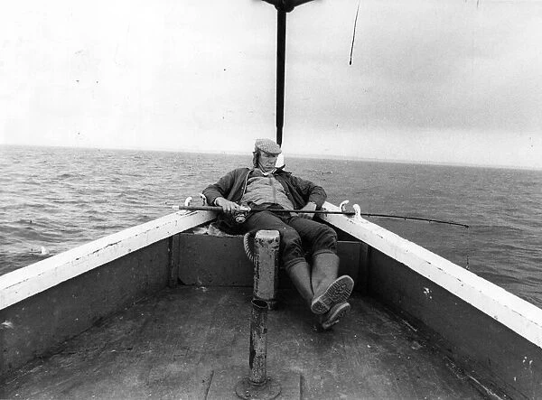 Jack Charlton grabs a quick snooze whislt enjoying an afternoon fishing